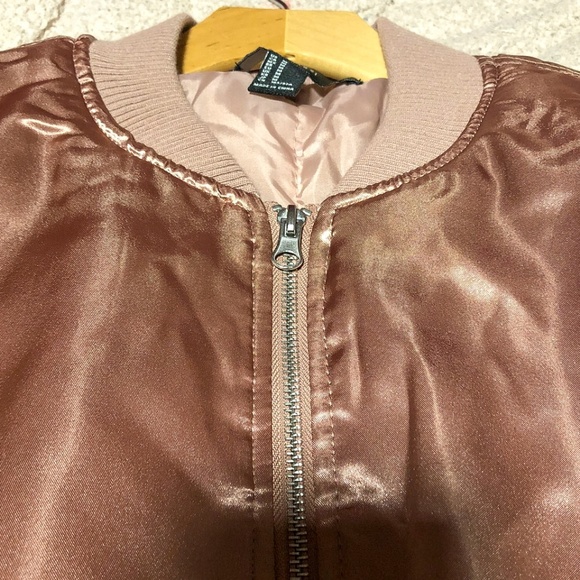 💥 Limited Time! Cool Gal Bomber Jacket – Holiday Clearance! - Picture 3 of 6